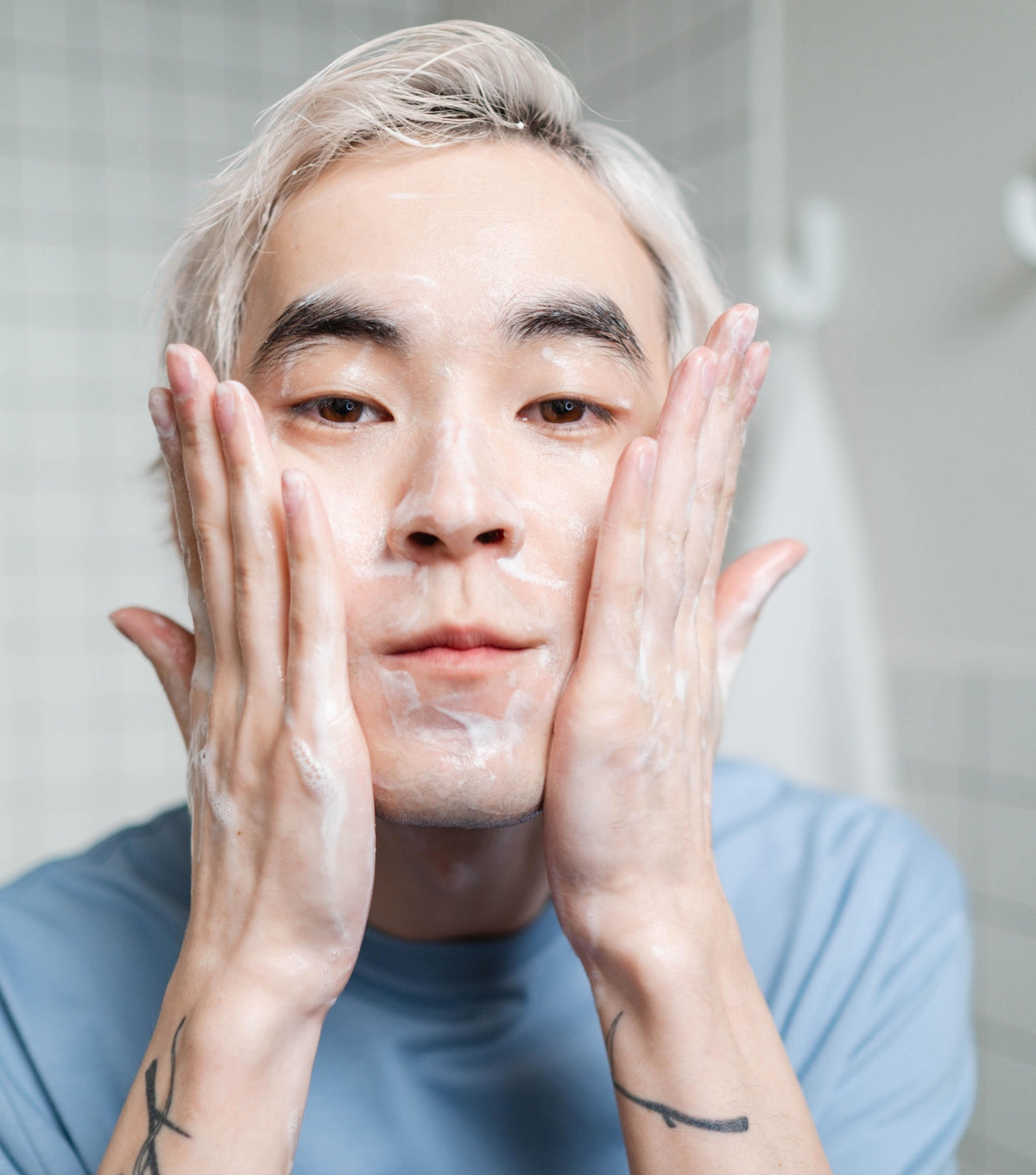 Smooth M.D. Skin + Laser Bar